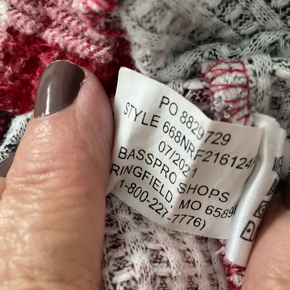 Ladies red pajama set,M.Natural Relections - Picture 11 of 11